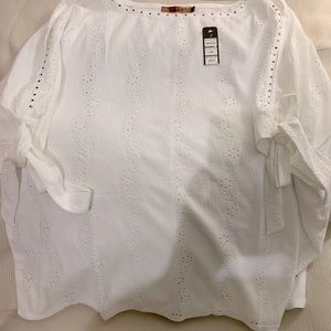 White fancy blouse; studded neck and sleeves; Slit sleeves with tie at the end